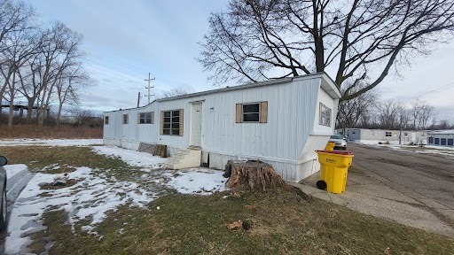 2211 Dort Highway - B-13